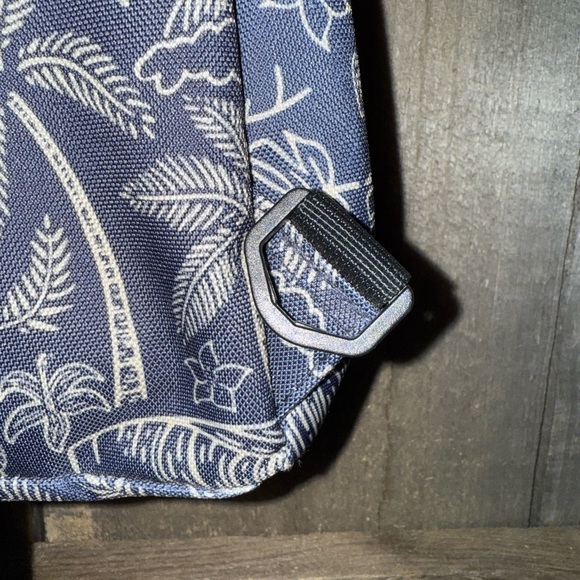 Herschel Supply Company Blue Tropical Print Sling Bag - Picture 5 of 7